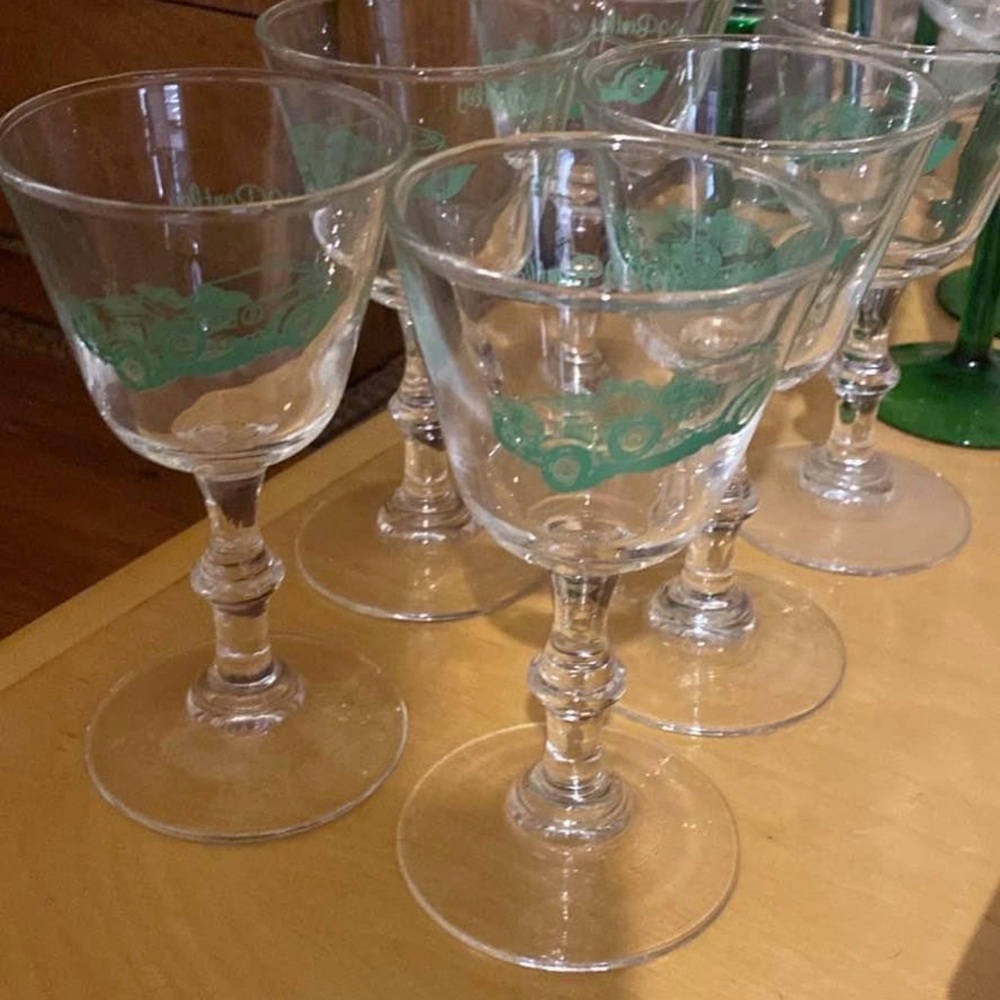 6 Vintage Liquor Glasses Bently Car 1929